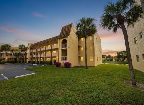 212-8465 Sunrise Lakes Blvd, Sunrise, FL, 33322-1588 | Card Image