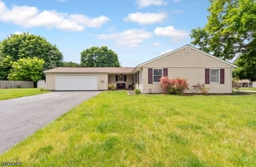 103 Cindy Ter, Hackettstown, NJ, 07840-1821 | Card Image