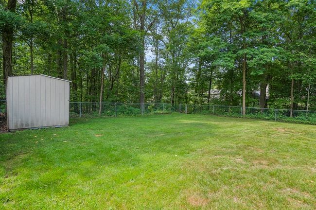 2 Hingham Rd, House other with 3 bedrooms, 2 bathrooms and 2 parking in Worcester MA | Image 20