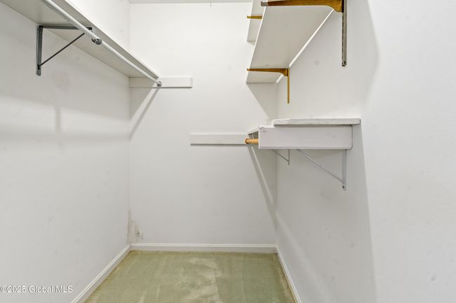 19 Tamarack Ln, House other with 4 bedrooms, 3 bathrooms and 6 parking in Schenectady NY | Image 57