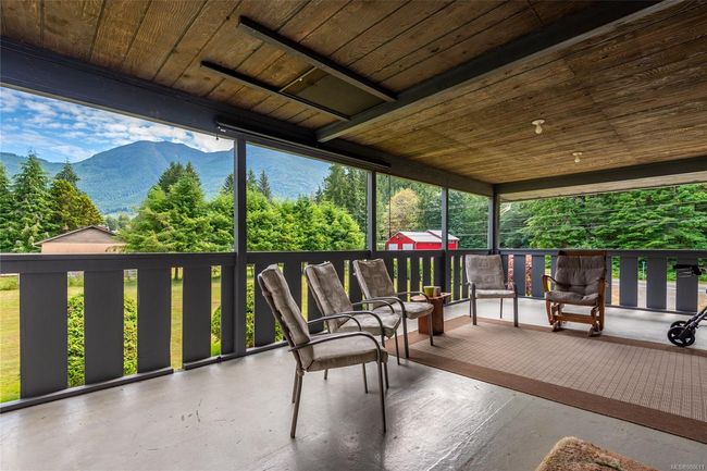 1301 Sayward Rd, House other with 5 bedrooms, 3 bathrooms and 6 parking in Sayward BC | Image 37