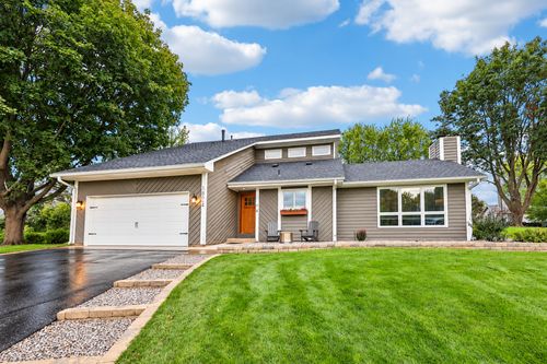 18064 84th Ave N, Maple Grove, MN, 55311-1764 | Card Image