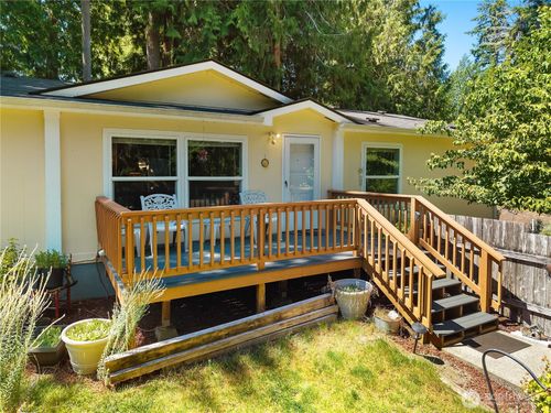 451 E Lakeshore Dr W, Shelton, WA, 98584-7920 | Card Image