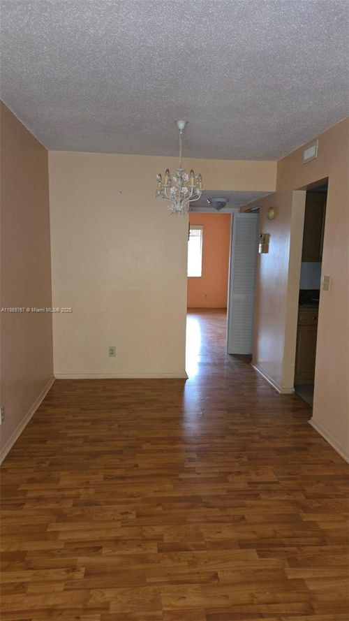 apt-348b-2901 Nw 47th Ter, Lauderdale Lakes, FL, 33313-1773 | Card Image