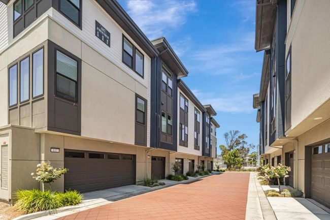 112 Waters Park Cir, Townhouse with 2 bedrooms, 3 bathrooms and 2 parking in San Mateo CA | Image 33