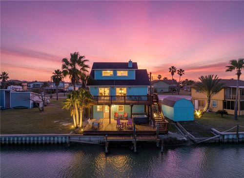 121 Redhead Rd, Rockport, TX, 78382-9520 | Card Image