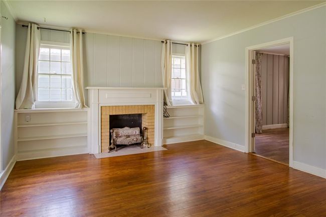 711 E Sixth St, House other with 3 bedrooms, 2 bathrooms and 3 parking in Brenham TX | Image 15