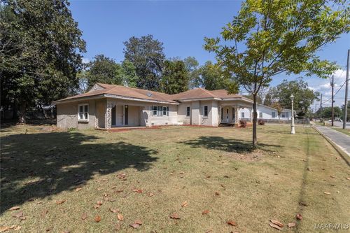 400 2nd Ave S, Clanton, AL, 35045-3512 | Card Image