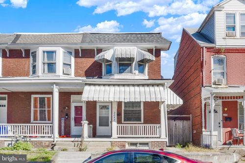 2247 Logan St, HARRISBURG, PA, 17110-1826 | Card Image