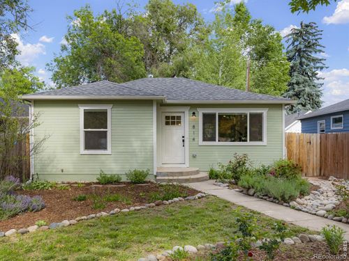 814 Baker St, Longmont, CO, 80501-5026 | Card Image