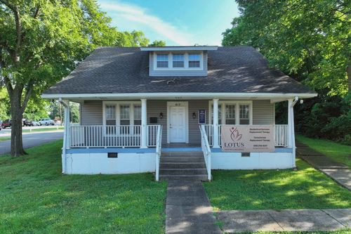 612 Hartsville Pike, GALLATIN, TN, 37066-2523 | Card Image