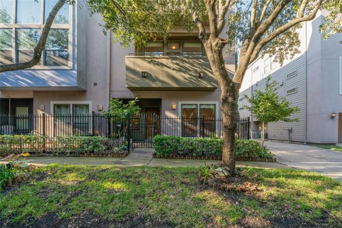 1802 Rosalie St, Houston, TX, 77004-3040 | Card Image