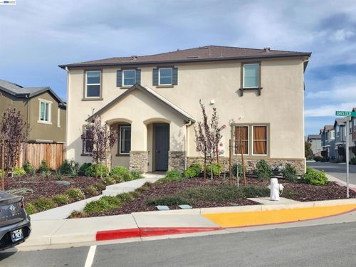 417 Mystic Ln, Pittsburg, CA, 94565-5494 | Card Image