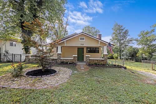 708 Moore St, Chattanooga, TN, 37411-2204 | Card Image