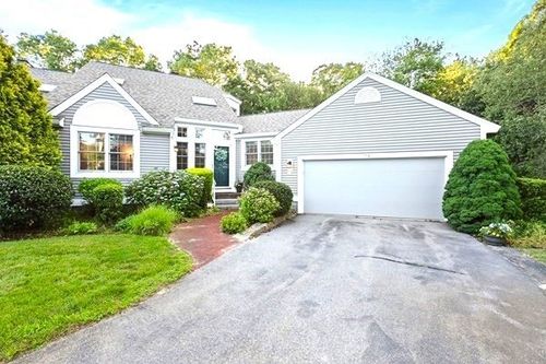 74-74 Hidden Bay Dr, Dartmouth, MA, 02748-3089 | Card Image