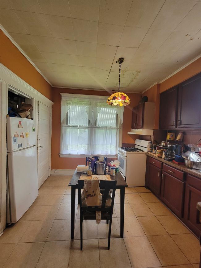 25 Dwight St, Home with 0 bedrooms, 2 bathrooms and null parking in Jersey City NJ | Image 33