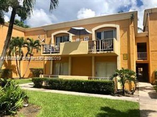 apt-m103-17911 Nw 68th Ave, Hialeah, FL, 33015-3968 | Card Image