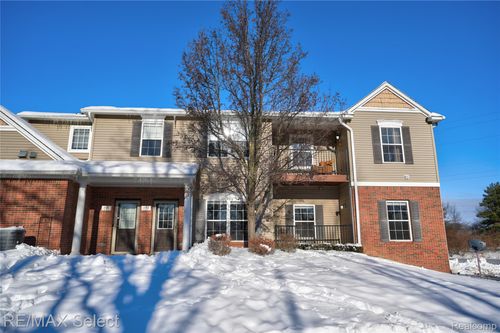 753 Eagle Dr, Fenton, MI, 48430-4177 | Card Image