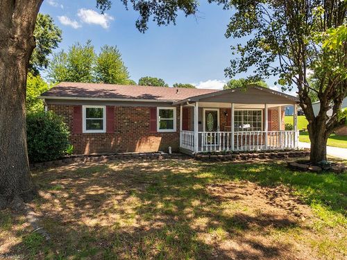 1435 Lanier Ct, Burlington, NC, 27217-1748 | Card Image