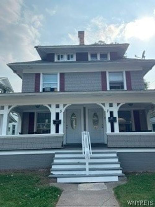 5 Bewley Pkwy, Lockport, NY, 14094-2503 | Card Image
