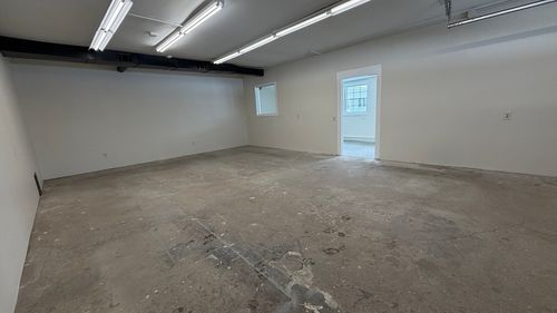 a-8 Easthampton Rd, Northampton, MA, 01060-4105 | Card Image