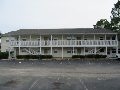 12-4150 Horseshoe Rd N, Little River, SC, 29566-8408 | Card Image