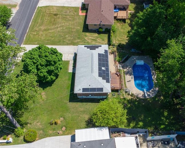 724 Camelot Way, House other with 3 bedrooms, 2 bathrooms and null parking in Norcross GA | Image 32
