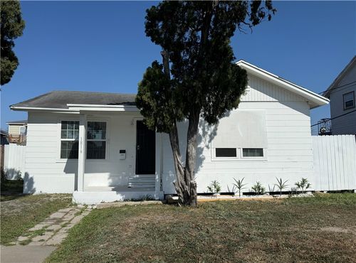 1816 Elizabeth St, Corpus Christi, TX, 78404-3434 | Card Image