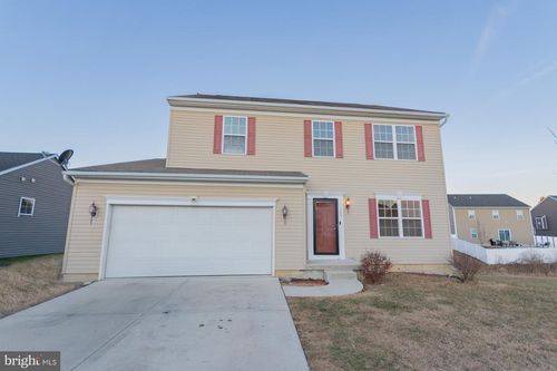155 Kennedy Cir, MARTINSBURG, WV, 25404-0819 | Card Image