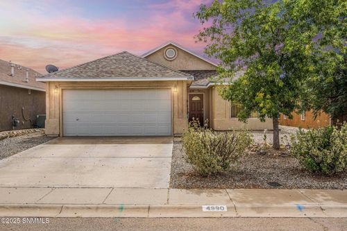 4990 Bosworth Rd, Las Cruces, NM, 88012-7418 | Card Image
