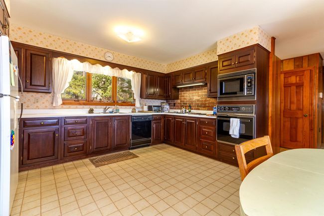 155 Olde Pine Ln, House other with 3 bedrooms, 3 bathrooms and null parking in Wallingford VT | Image 12