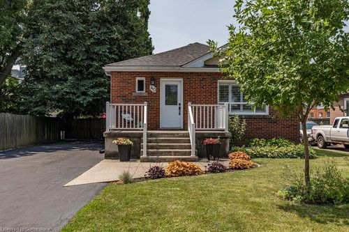 40 Duncombe Dr, Hamilton, ON, L9A2E8 | Card Image