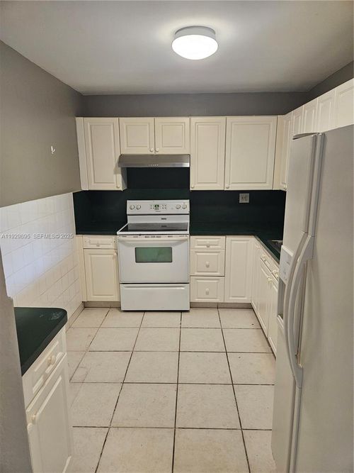 3a-4314 Nw 9th Ave, Deerfield Beach, FL, 33064-1757 | Card Image