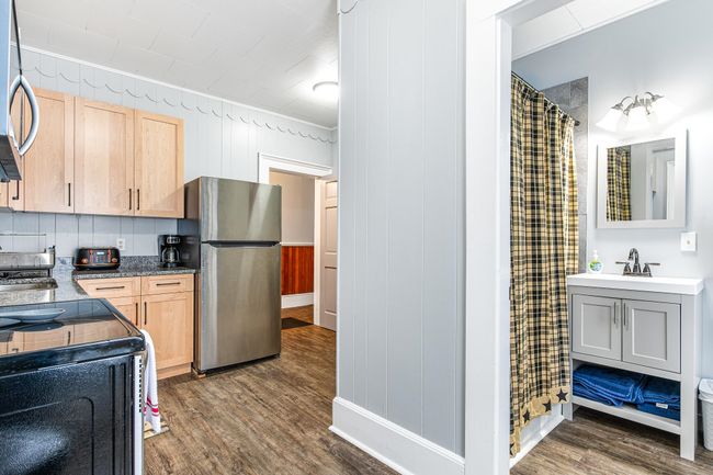 2 - 121 Main St, Condo with 1 bedrooms, 1 bathrooms and null parking in Colebrook NH | Image 7