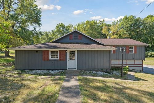 29655 Buck Rd, Salem, OH, 44460-9742 | Card Image