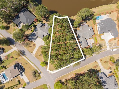 152 Wicklow Dr, Bluffton, SC, 29910-7328 | Card Image
