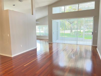 Formal Living Room | Image 2