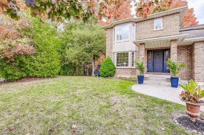 289 Tranquil Crt, House other with 4 bedrooms, 4 bathrooms and 6 parking in Pickering ON | Image 2