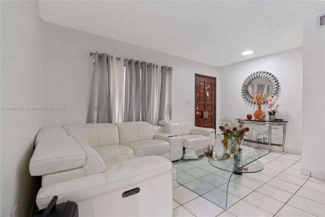 A101 - 6206 Sw 136th Ct, Condo with 2 bedrooms, 2 bathrooms and null parking in Miami FL | Image 15