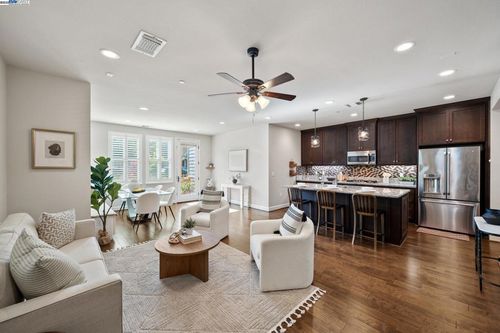 unit-8-454 Persimmon Cmn, Livermore, CA, 94551-6536 | Card Image