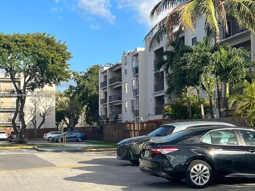 apt-410-5705 W 20th Ave, Hialeah, FL, 33012-7542 | Card Image