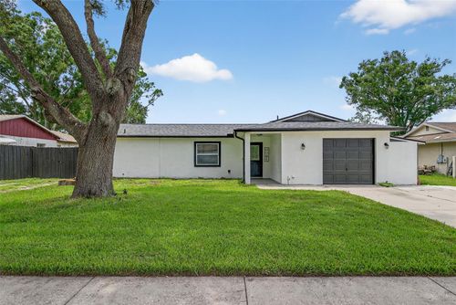 17821 Morninghigh Dr, Lutz, FL, 33549-5525 | Card Image