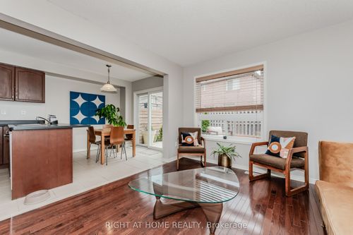 22 Albery Rd, Brampton, ON, L7A0K7 | Card Image
