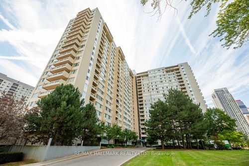 702-3590 Kaneff Cres, Mississauga, ON, L5A3X3 | Card Image