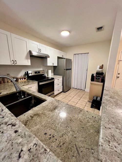 apt-204-11233 W Atlantic Blvd, Coral Springs, FL, 33071-5105 | Card Image