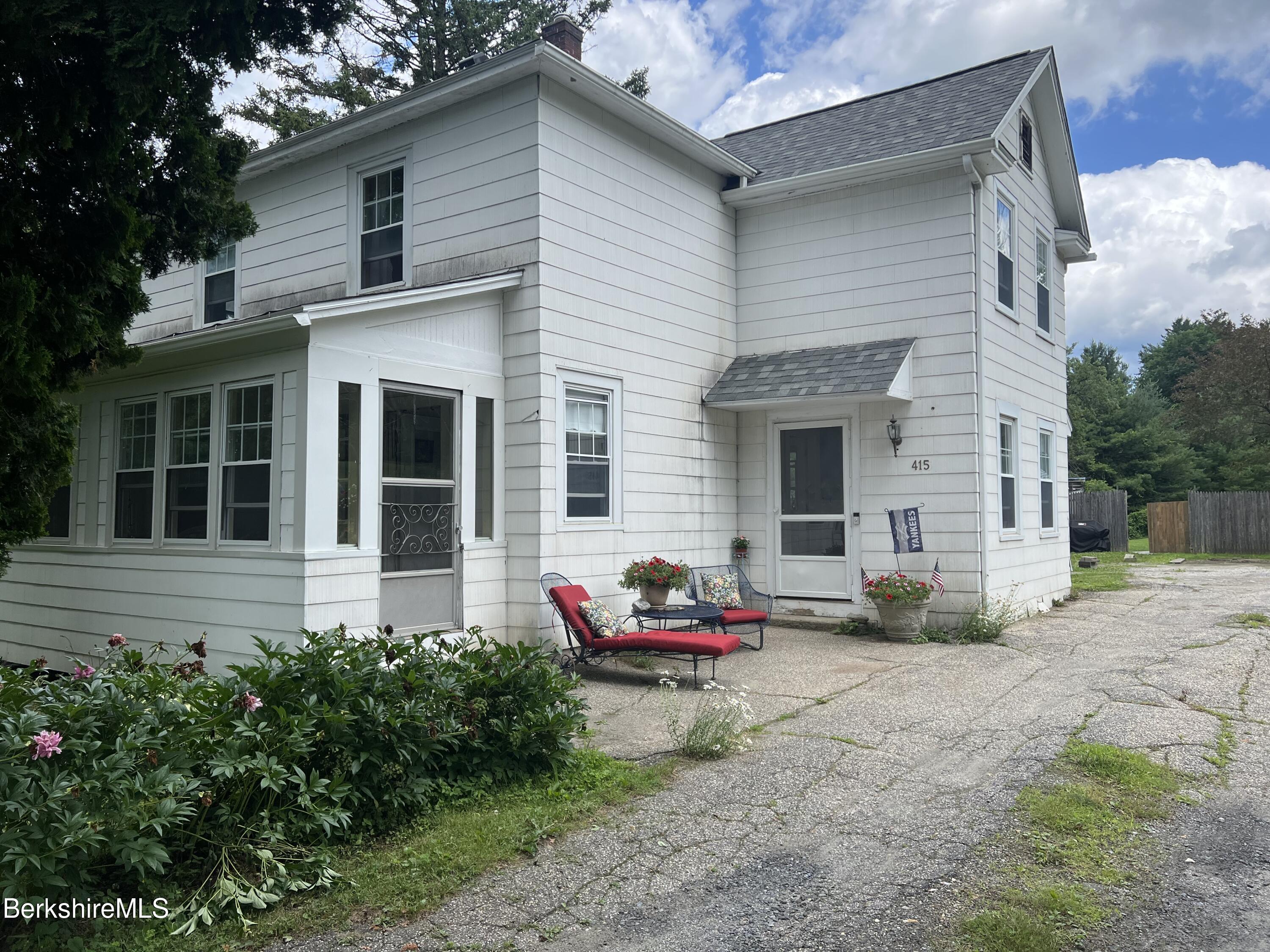 Fairview St, Lee, MA 01238