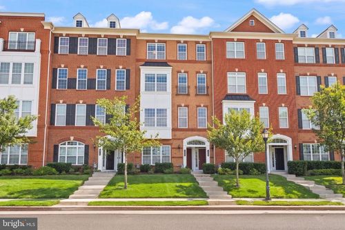 23520 Hopewell Manor Ter, ASHBURN, VA, 20148-7072 | Card Image