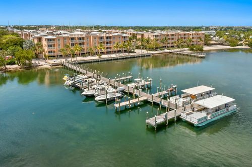 332-3841 N Roosevelt Blvd, Key West, FL, 33040-4534 | Card Image