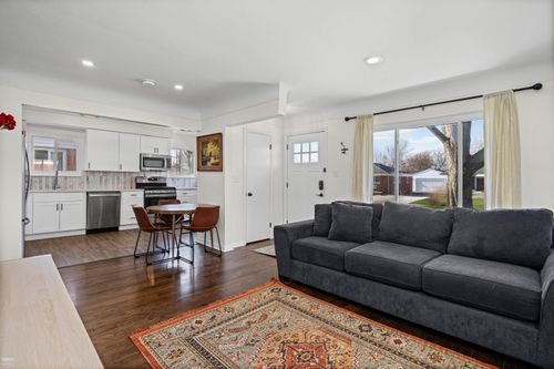 23139 Deziel Drive, St Clair Shores, MI, 48082 | Card Image