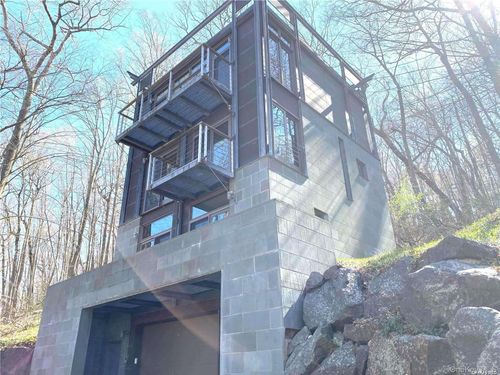 c-428 Harbor Road, Oyster Bay, NY, 11724 | Card Image